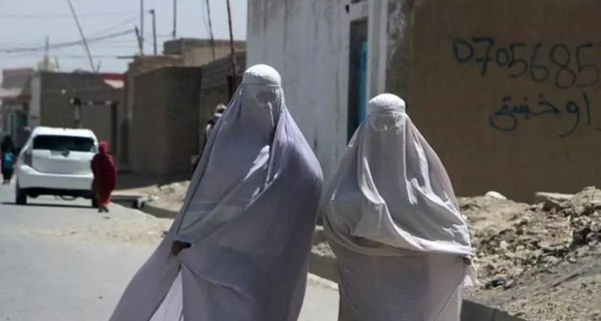 La defensa del burka y el niqab: pura hipocresía