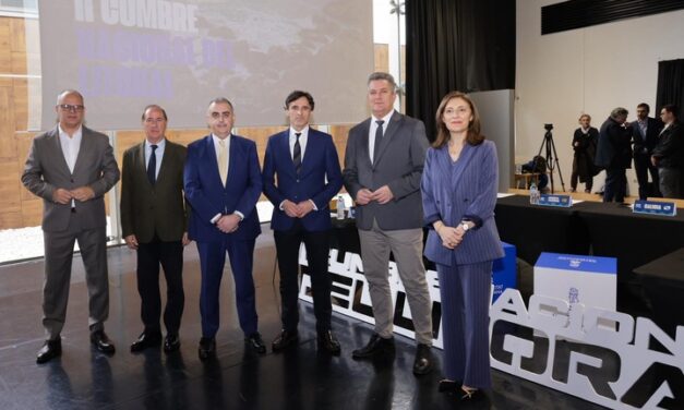 El Gobierno regional reivindica un traspaso completo y homogéneo de competencias a las autonomías para una gestión integral del litoral