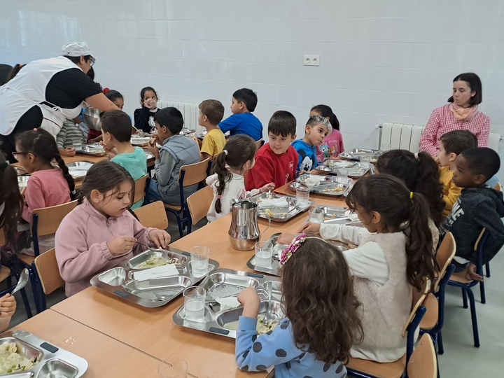 Educación convoca las ayudas del comedor escolar para el próximo curso