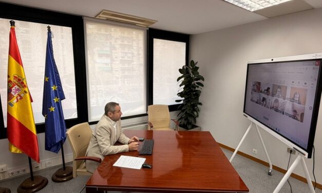 El Gobierno regional y Consumur exigen al Ministerio soluciones para reabrir y modernizar la línea ferroviaria de Cartagena-Albacete