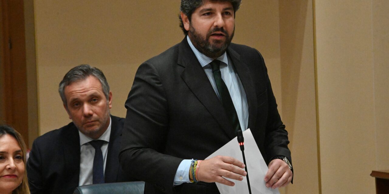 El Gobierno regional pagará la cuota de los autónomos durante los dos primeros meses de baja médica