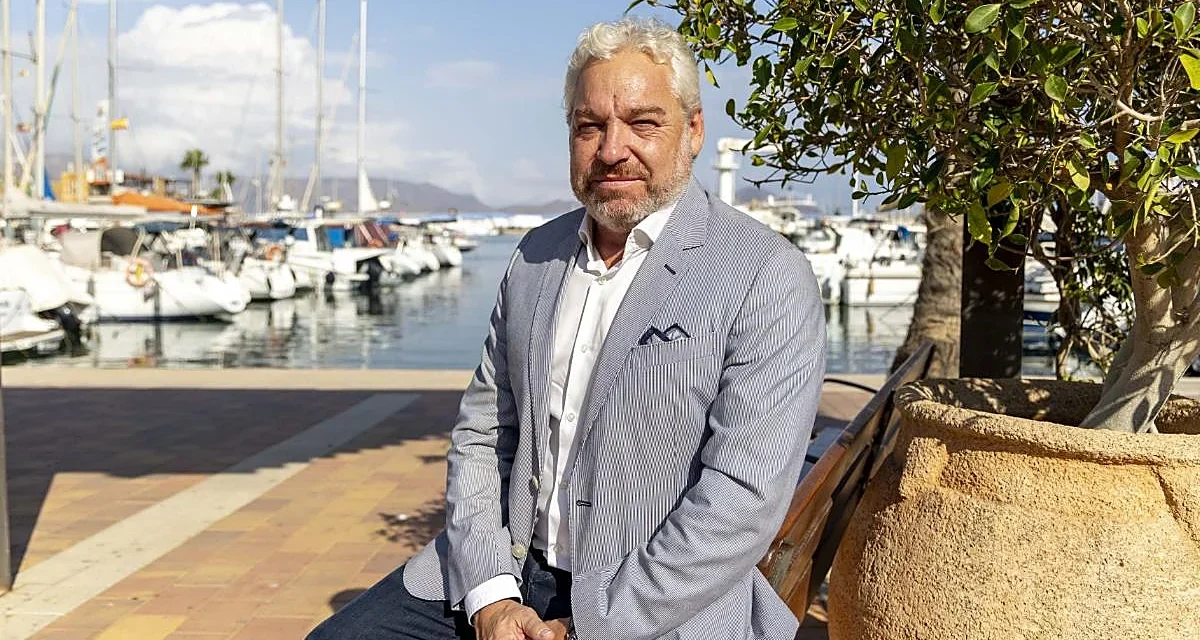 La Guardia Civil recaba en el Ayuntamiento de Mazarrón documentos sobre la pista de skate