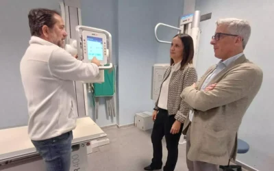 El centro de salud de Mazarrón cuenta con un equipo de radiología que evita el desplazamiento de pacientes al hospital