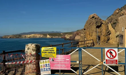 Cierran el acceso a las calas de Mazarrón por las obras para mejorar la seguridad