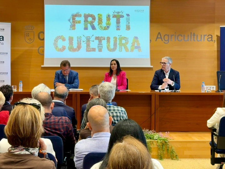 La Comunidad impulsa la formación agraria con más de 9.700 alumnos y 650 acciones formativas