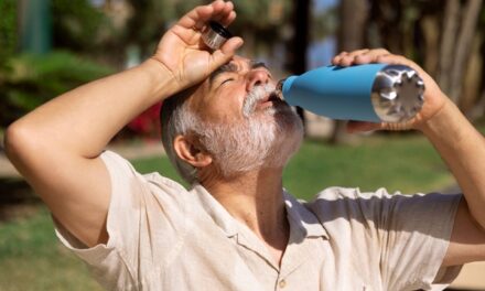 Salud ofrece medidas preventivas para evitar complicaciones ante la llegada de las altas temperaturas estivales