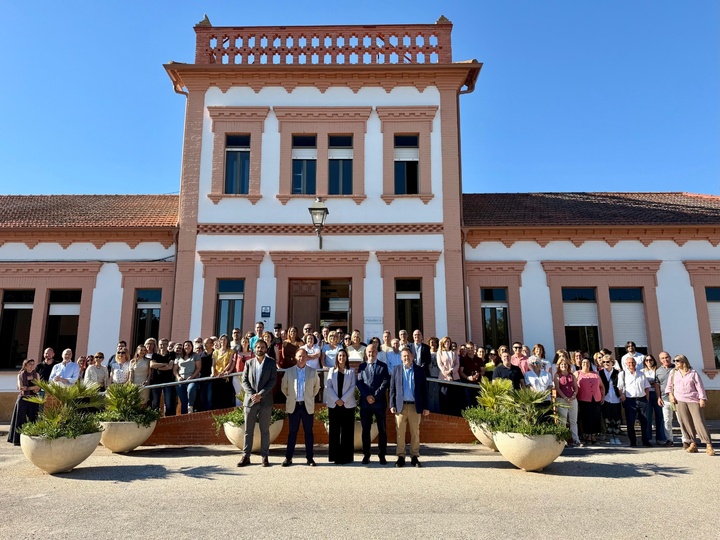 El Gobierno regional reconoce la labor de los investigadores del Imida en el desarrollo del sector agrario