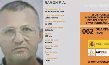 Continúa la búsqueda del hombre desaparecido tras el incendio de una casa en Mazarrón