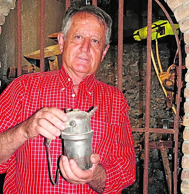 Calle con el nombre de Antonio Paredes Navarro se inaugura mañana viernes. Antonio es el gran artífice y alma máter del Museo Antonio Paredes, un espacio minero y etnográfico esencial para entender la memoria histórica de Mazarrón.