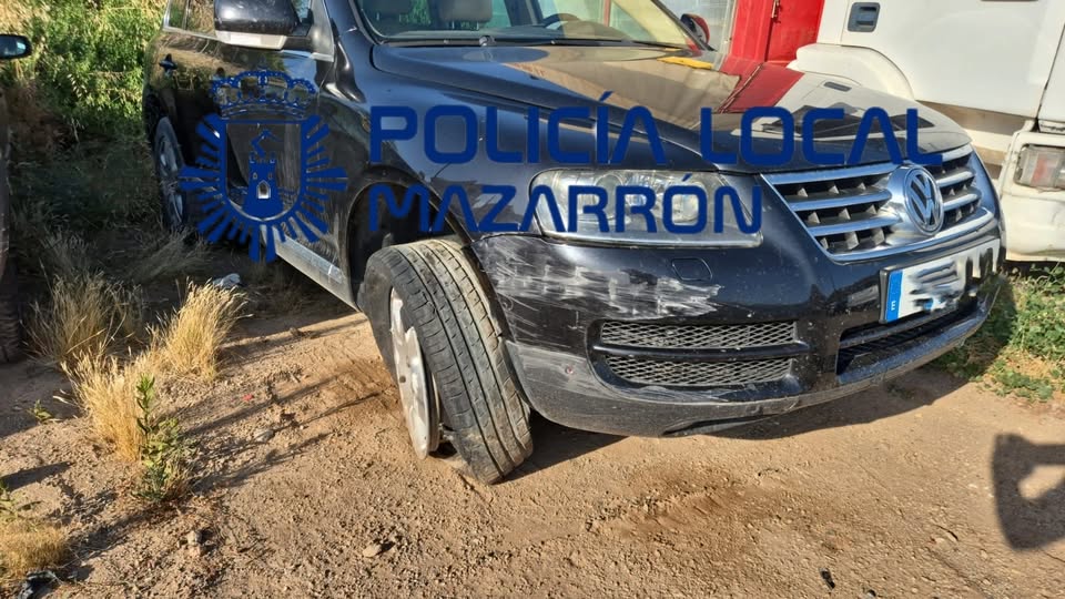 DETENIDO POR PRESUNTOS DELITOS DE:  ROBO DE UN VEHÍCULO A MOTOR