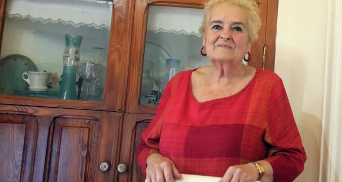 Pilar Juárez: Guisos de una mujer inquieta.  Una importante colaboradora en los principios de Radio Costa Cálida en Mazarrón