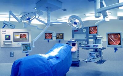 BEl hospital Santa Lucía permite que los padres acompañen a sus hijos en el quirófano pediátrico como impulso a una cirugía más humana