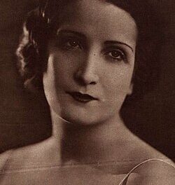 Una de las figuras más fascinantes y brillantes de la historia escénica de Mazarrón —y que lamentablemente el tiempo ha dejado a veces en un injusto segundo plano— es Irene López Heredia.