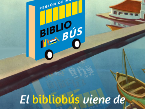La Biblioteca Regional vuelve a las playas con sus bibliobuses y la campaña ‘Un verano de libro’