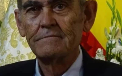 ¡Qué estampa tan auténtica y puramente murciana! Esa anécdota es fantástica porque refleja a la perfección la esencia de la hospitalidad de la Región de Murcia: la combinación de la radioafición con la buena gastronomía y el calor de su gente.