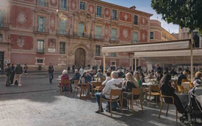El empleo turístico bate su récord en la Región y alcanza los 69.958 trabajadores en julio
