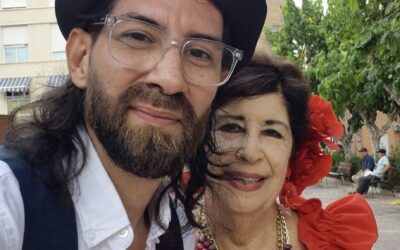 El show debe continuar es una frase y usamos los artistas como frase de cajón, pero ayer justo antes de tener que ir a disfrutar del trabajo que se ha realizado durante meses para crear el festival 50 años de la radio Costa Cálida
