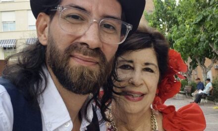 El show debe continuar es una frase y usamos los artistas como frase de cajón, pero ayer justo antes de tener que ir a disfrutar del trabajo que se ha realizado durante meses para crear el festival 50 años de la radio Costa Cálida