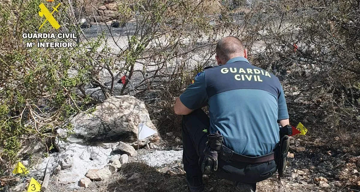 Una hoguera para cocinar, detrás del incendio que arrasó ocho hectáreas protegidas en Mazarrón