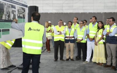 El ministro Puente anuncia que las obras del AVE entre Murcia y Almería terminarán a finales de este 2026