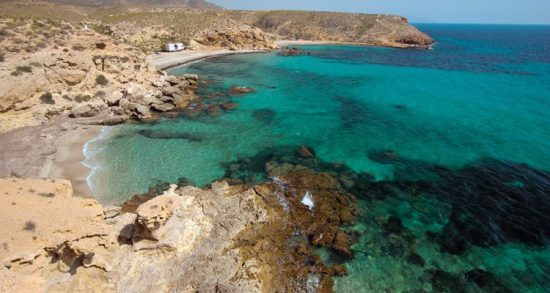 Mazarrón no solo es costa: planes para este verano desde la montaña a la bahía