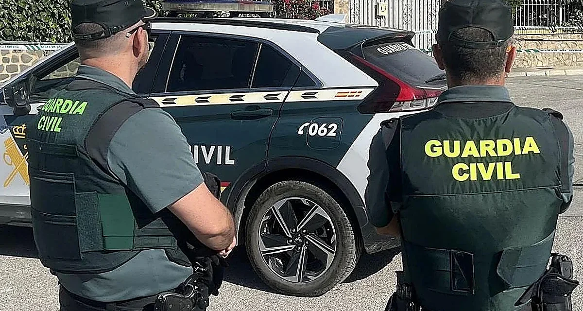 Asalto al furgón del dinero: cuatro atracadores roban a punta de pistola en Mazarrón miles de euros de un vehículo que transportaba la recaudación de salones de juegos