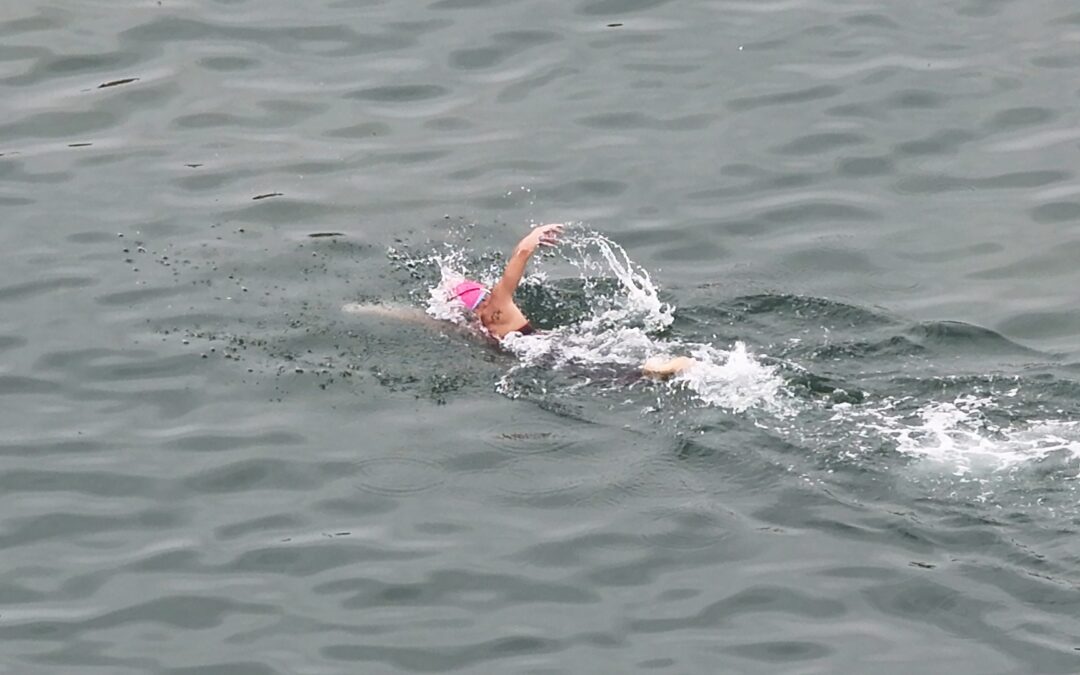 Mazarrón Acoge el I Acuatlón Desafío Pecio» como Parte del II Campeonato Regional de Aguas Abiertas