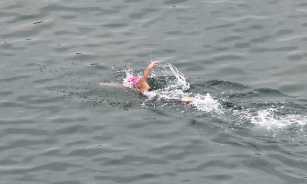 Mazarrón Acoge el I Acuatlón Desafío Pecio» como Parte del II Campeonato Regional de Aguas Abiertas