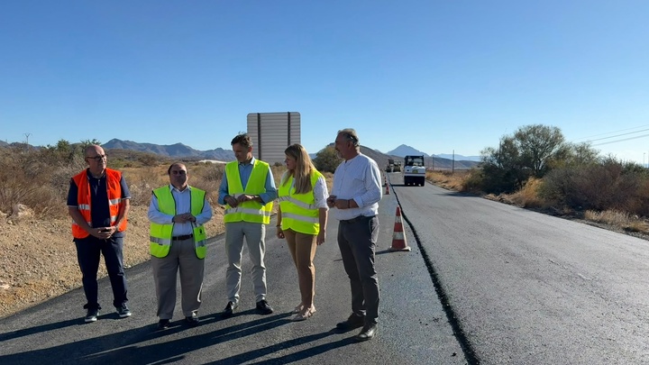 Infraestructuras avanza en la mejora de la carretera entre Mazarrón y Lorca con una inversión de 1,2 millones de euros