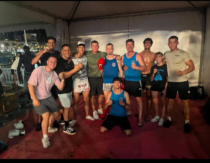 El colectivo de practicantes de King boxing en el municipio ya supera los 60 alumnos mas los alumnos de las Escuelas Deportivas Municipales