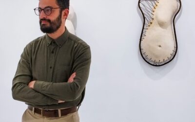 El escultor Antonio Campuzano visita La Majada durante sus fiestas