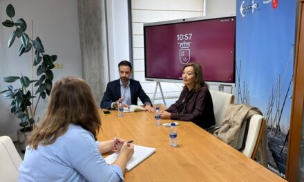 El Gobierno regional estudia facilitar la operatividad de Cruz Roja en los puertos de Cabo de Palos y Mazarrón