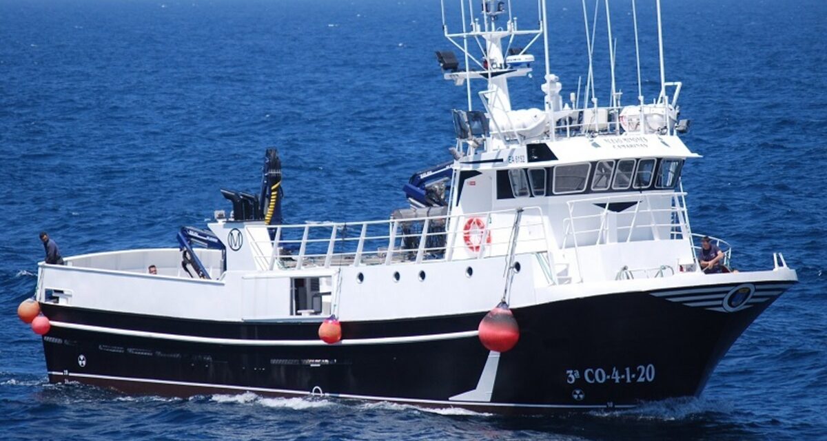 El Ministerio lanza 113.000 euros en ayudas para 123 barcos pesqueros murcianos para compensar el gásoleo