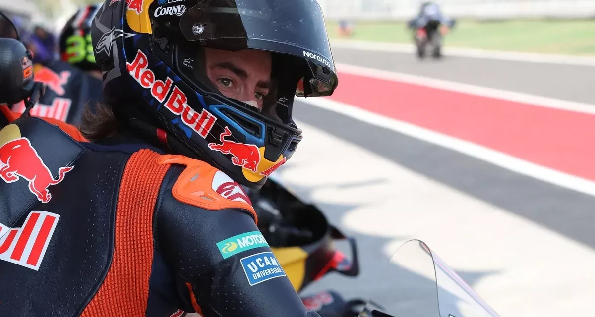 Pedro Acosta solamente pudo rescatar una sexta posición en una complicada carrera al sprint en Indonesia, teniendo que cumplir incluso una Long Lap.